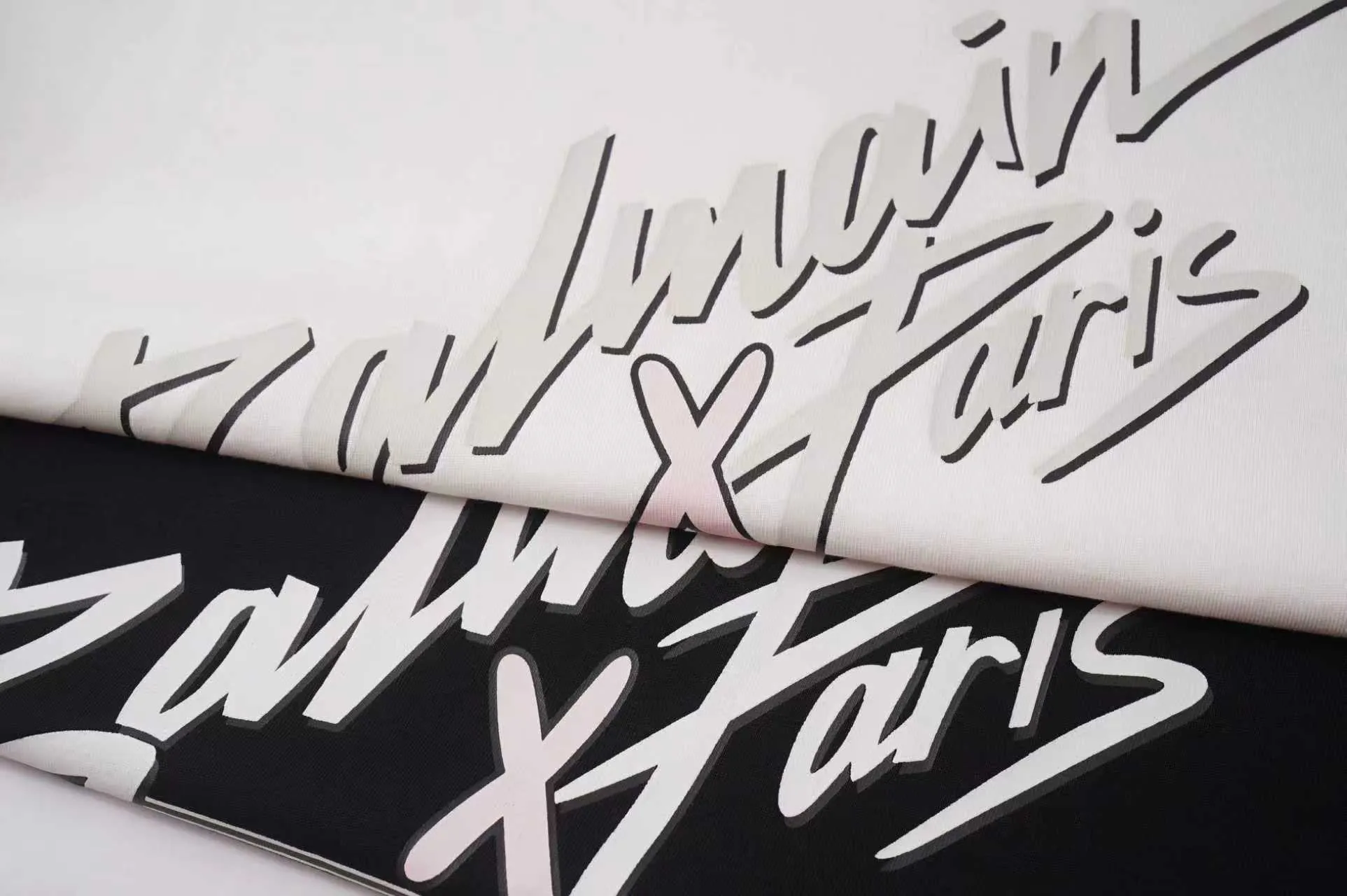 P90《𝙉𝙚𝙬♈️ BALMAIN》🏖 25 New Arrival logo T ， 260 32 ， 。 : Black White Size:S M L XL 2XL
